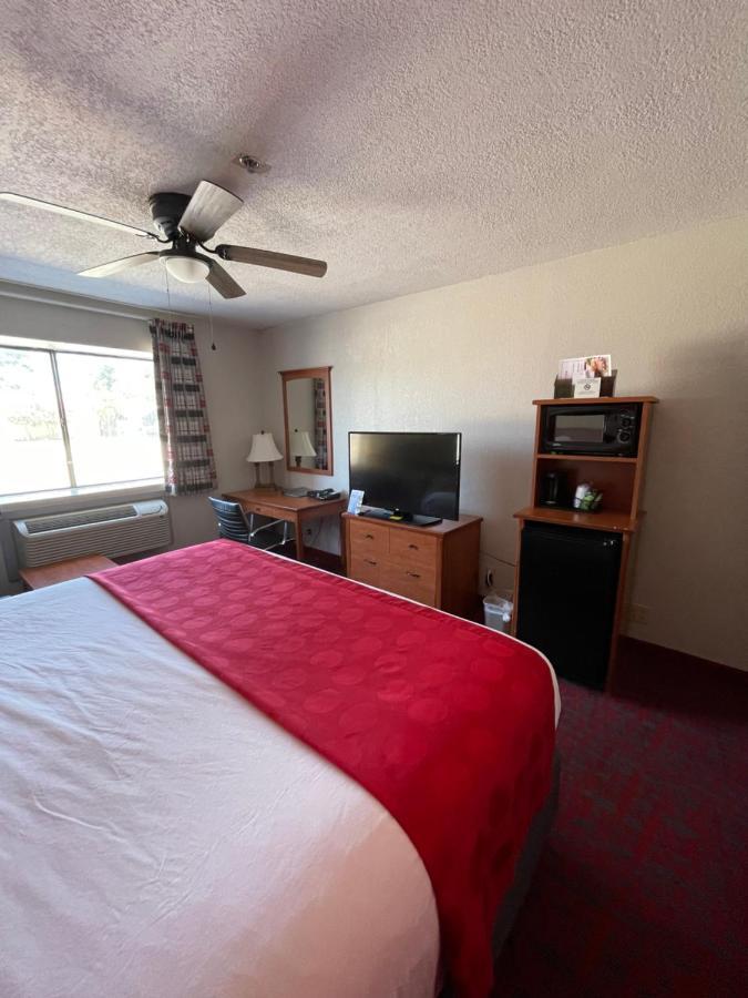 Ramada By Wyndham Oklahoma City Airport North Экстерьер фото