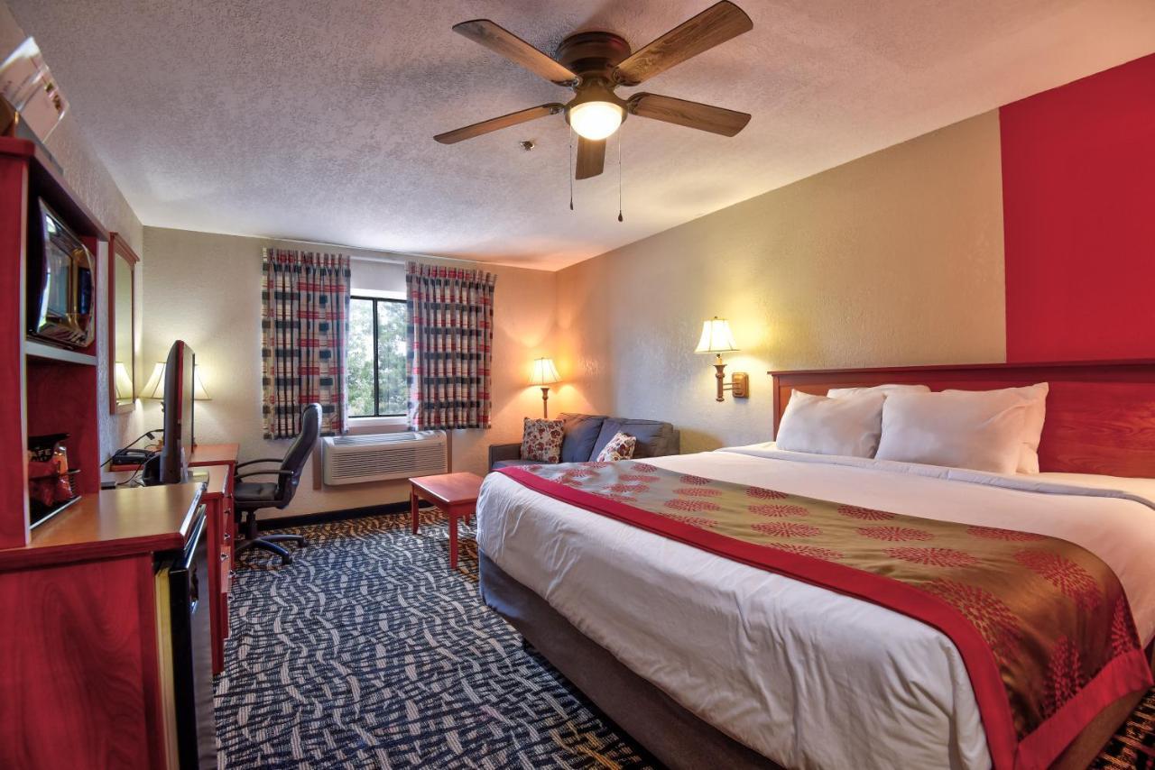 Ramada By Wyndham Oklahoma City Airport North Экстерьер фото