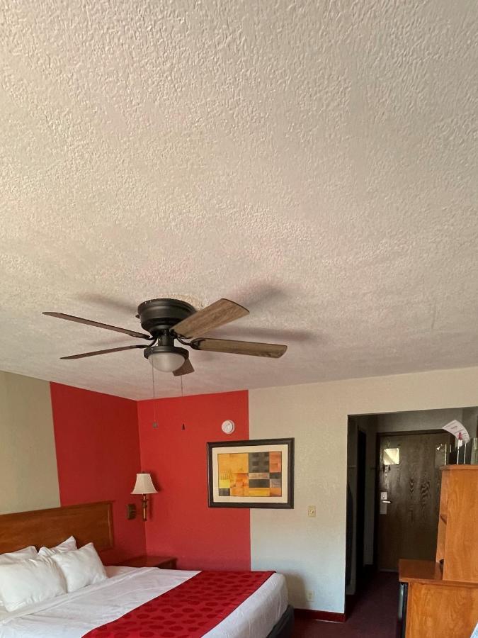 Ramada By Wyndham Oklahoma City Airport North Экстерьер фото